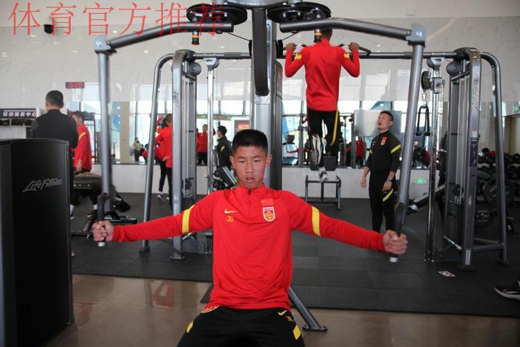 中考生李翔期待亚少赛大考 中考生李翔期待亚少赛大考